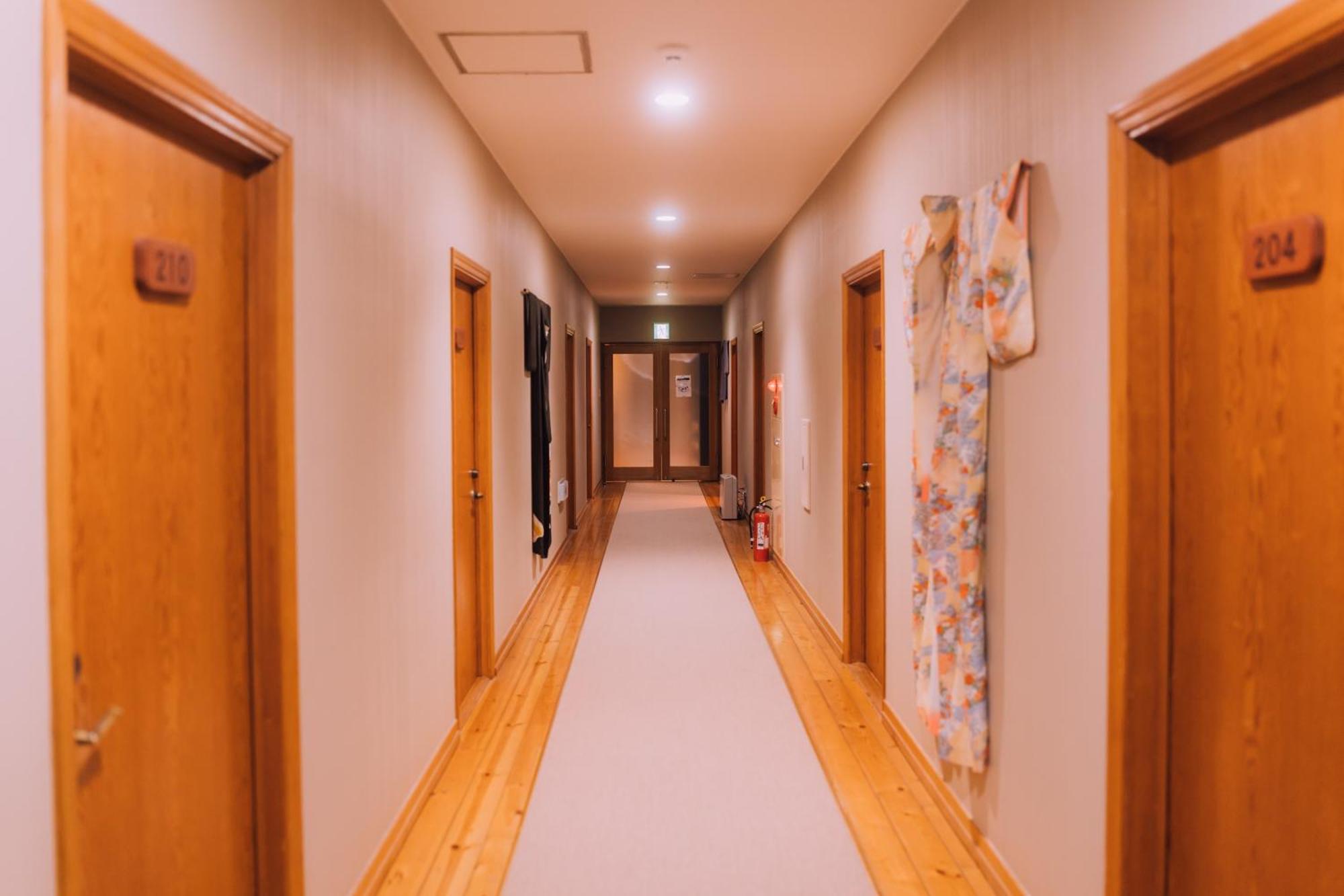 Double Black Hotel Hakuba Exteriör bild