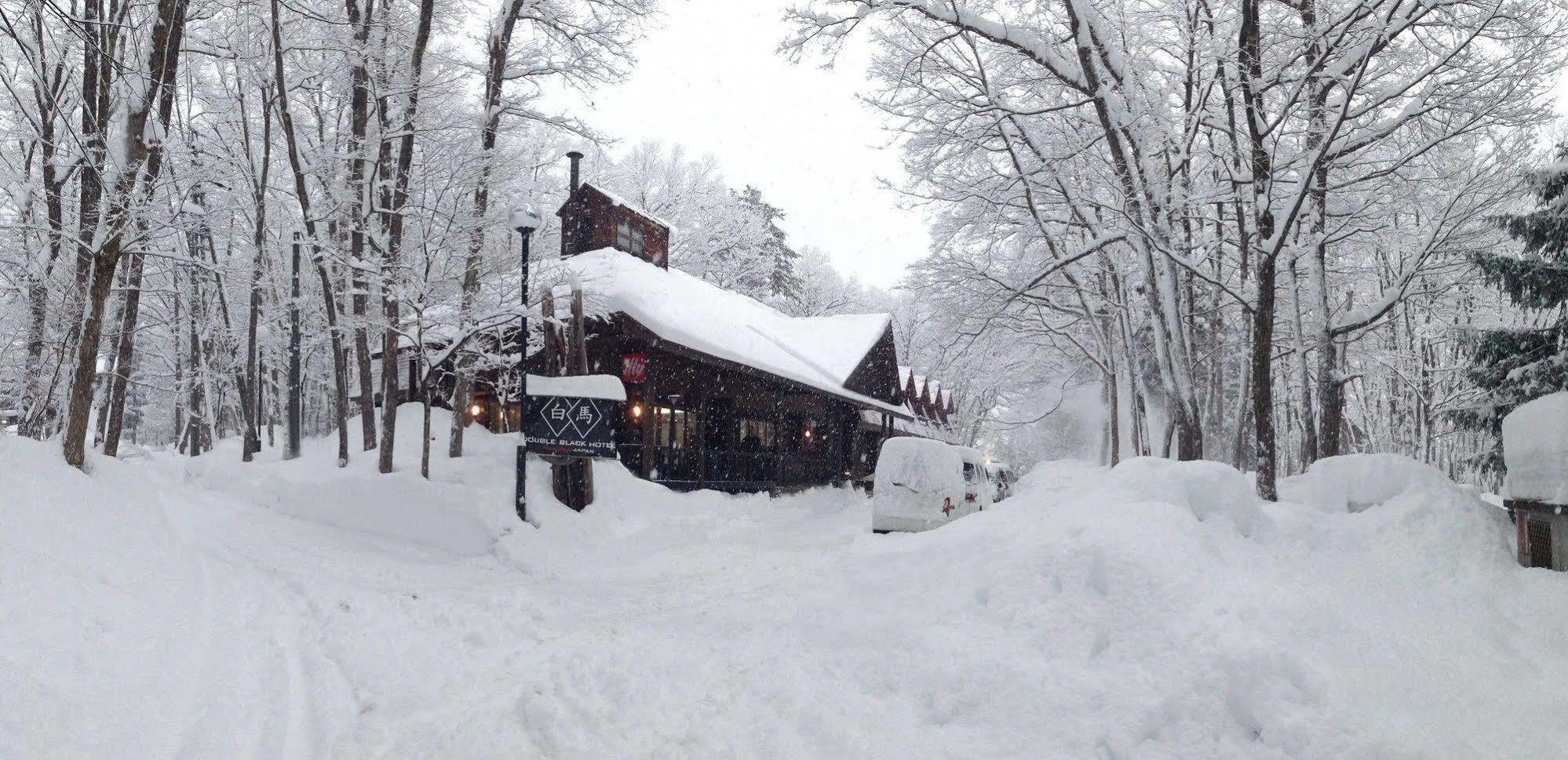 Double Black Hotel Hakuba Exteriör bild